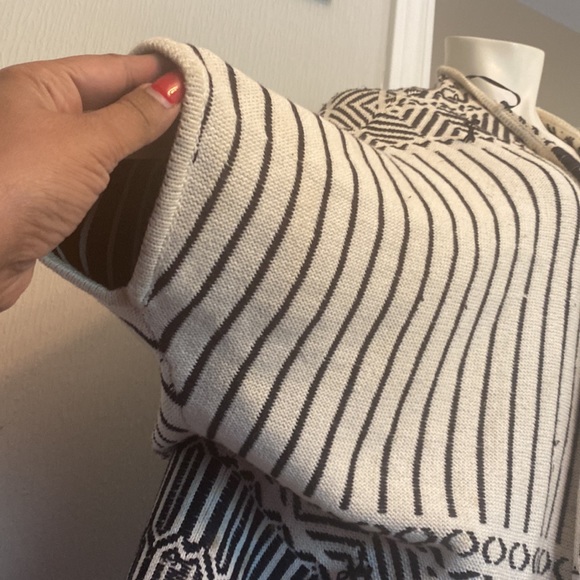 H&M Striped Scoop Neck Cardigan - Picture 3 of 5